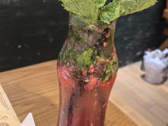 莓果汽泡缤纷乐-Mark&Mars Restaurant