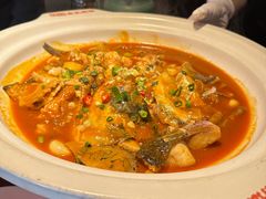 -魏铭鱼头捞饭(晋阳路店)