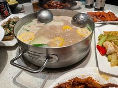 -肥仔文澳门猪骨煲(南京西路店)