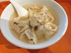 -周震馄饨(雅达阳羡溪山店)