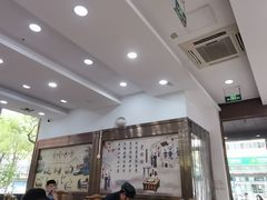 -老回回小吃(百万庄店)