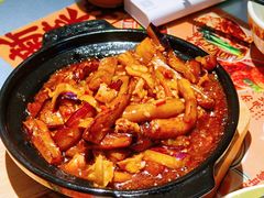 鱼香茄子牛柳丝啫啫煲-广九餐室(陈家祠扬韬广场店)