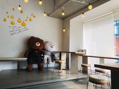 -顶东面包花园·生日蛋糕(世博店)