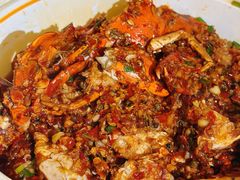 -凤凰路何眼镜香辣蟹(花果园店)