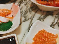 -雍和会海鲜姿造自助(湖东路店)