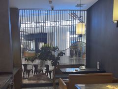 -闫府私房菜(恒隆店)