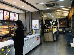 -老娘舅(杭州地铁凤起路站店)