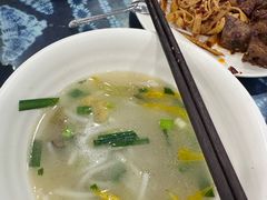 -桥香园云南过桥米线(金马碧鸡店)