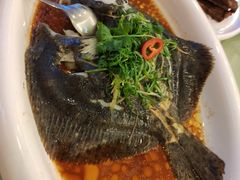 多宝鱼-东豪园林海鲜酒家(南港路辅路店)