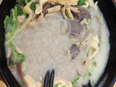 -鸭小妹鸭血粉丝(老门东店)