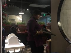-重庆爽翻天老火锅(临平万达广场店)