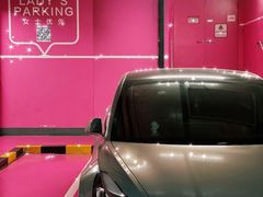 -恒隆广场·停车场