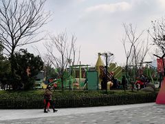 -季高兔窝窝亲子园(上海薰衣草公园店)