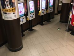 -麦当劳(展览路店)