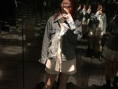 -穹六人间 people 6(岳阳路店)