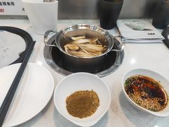 -咕叽咕叽自助烤肉小火锅(茂业清扬店)