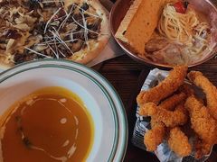 -I HOLIC艾豪丽披萨(KKone店)