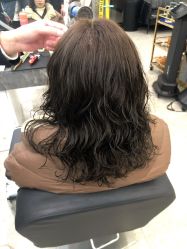 -水灵珑美容造型中心