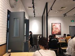 大堂-吉祥馄饨(虹桥火车站店)