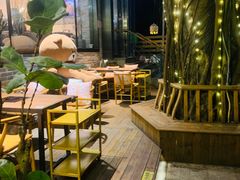-樾餐厅泰式海鲜火锅(民歌湖店)
