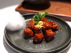 红酒泡沫牛仔粒-荟廷·晶萃(陆家嘴尚悦湾店)