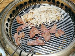 -小花花炭火烤肉·十五年延吉风味(左家庄店)