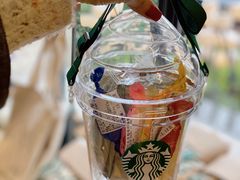 -星巴克(迪士尼小镇店)