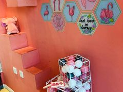 -藏猫猫咖啡主题馆(中央大道店)