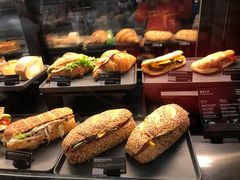 -星巴克(浦东机场T2到达店)
