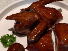 脆皮烧顶鸽-御宝轩(益丰·外滩源店)