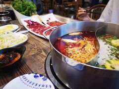 -牛缘村·贵州黄牛肉火锅(西善桥店)