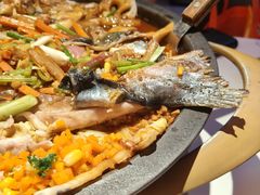 -鸣记脆皮烤鱼·海鲜烤鱼(三八广场店)