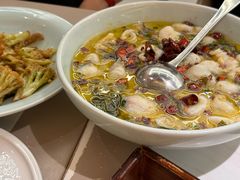 -荷花亭·湖北融合菜(中商广场店)