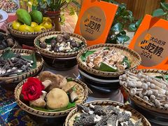 -老滇山寨•云南特色菜•地方菜•民族风情歌舞表演(金碧店)