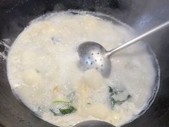 -陈大锅·岳阳鱼馆·地道岳阳菜(美食街店)