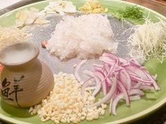 -得意咚瓜·顺德鱼生·冬瓜火锅(深圳首店)