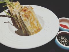 传统葱包烩-老头儿油爆虾·知味杭州(爱琴海购物中心)