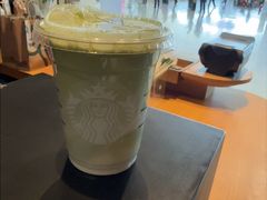 -星巴克(深圳北站B5检票口)