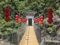 -鄣山大峡谷