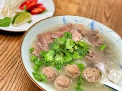 越南火车头牛肉粉-Golden Lily河内巴黎法越料理餐厅(建国西路店)