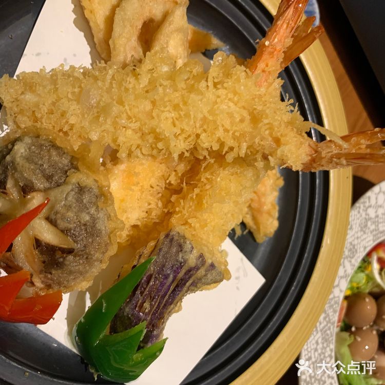 炙烤牛肉特别好，强烈安利…