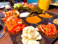 -烤路里·韩国品质自助烤肉(石路天虹4号店)