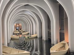 -涨巢·潮玩水疗局