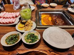 -东巴人鱼豆花火锅(幸福街店)
