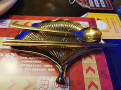 -钳真多钓虾馆·小龙虾海鲜烧烤(九六广场店)