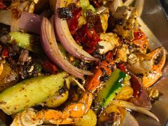 -休记光头香辣蟹干锅店(衣冠庙店)