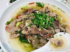 -犇逸·乐山跷脚牛肉·四川现炒(览海店)