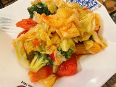 葡汁炒什菜-番茄屋葡式美食(总店)
