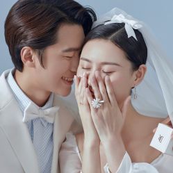 点击看大图 -挪娅婚纱摄影皇家会所