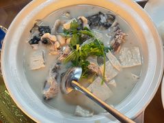 -芦茨金富饭庄·25年老字号·专做稻草鸡
